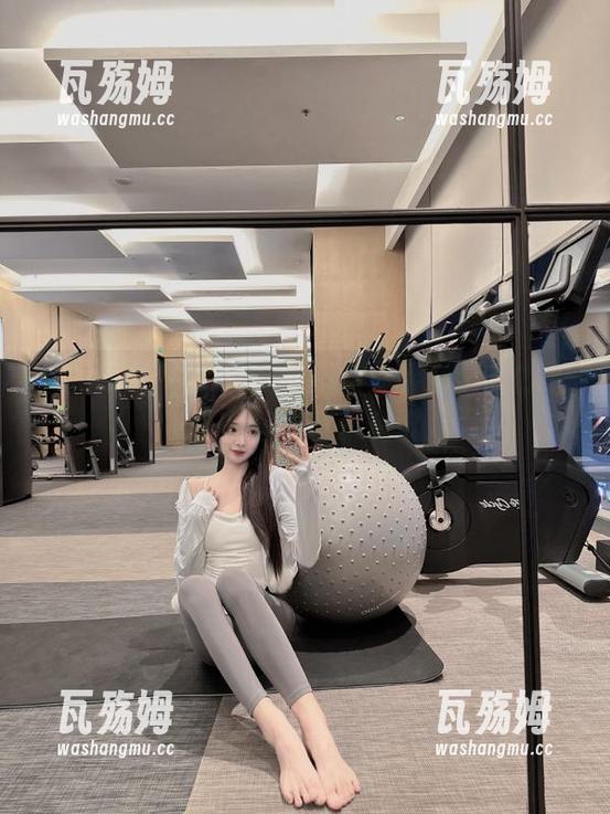 155.fu 在155.fu网站体验最全面的吃瓜内容和娱乐资讯