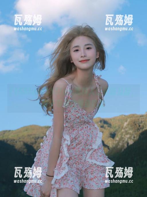 155fun.黑料入口更新及时，妹子带你边看边吃瓜