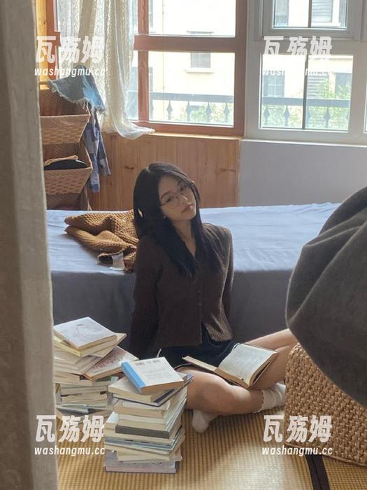 51.com www.51.com视频回放,粉丝们最爱的吃瓜爆料全在这里
