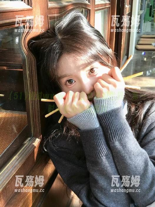 通过www..51直达吃瓜世界，第一时间看到最新爆料