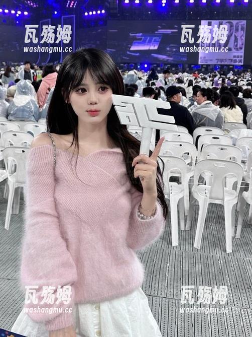 51吃瓜今日吃瓜入口更新，胖猫吃瓜中心热门瓜不断