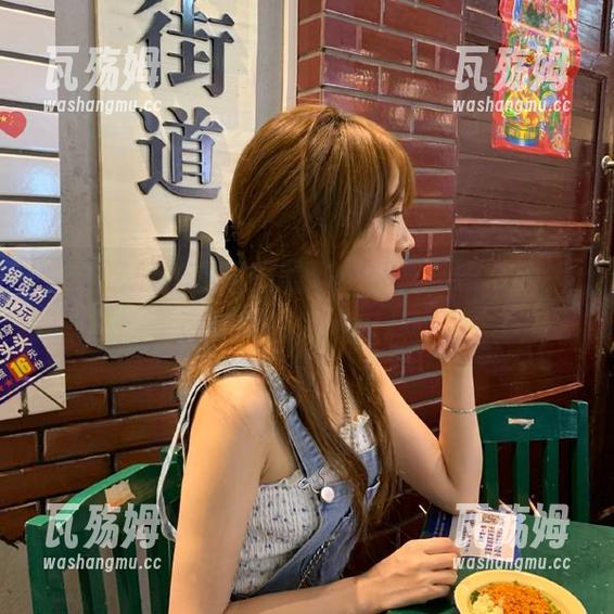 51吃瓜黑料不打烊，永久为大家供应最热瓜料