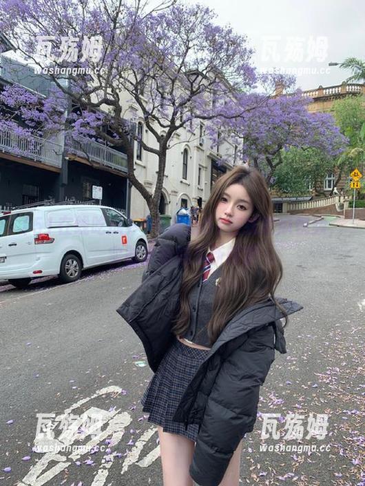 51在线吃瓜 一手最新51在线吃瓜视频,实时更新娱乐新鲜事