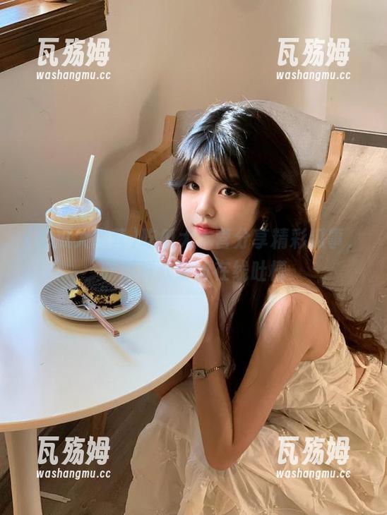 吃瓜大本营分享精彩瓜事，吃瓜群众纷纷在线吐槽