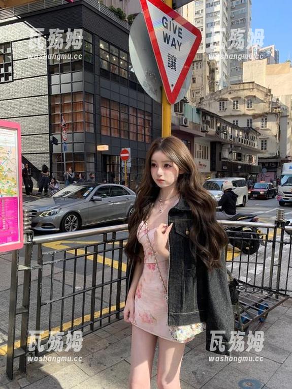 最新吃瓜入口官网强势登场，八卦热闹不停歇！