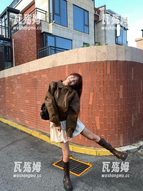 黑料吃瓜网 黑料吃瓜网不打烊一区实时更新,下载享受最新最劲爆的吃瓜黑料!