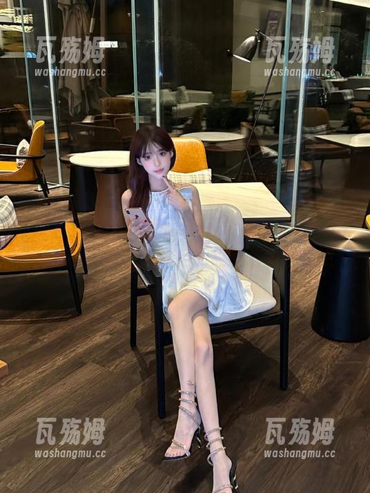 最新黑料正能量index·php揭秘网络红人背后的故事与争议热点