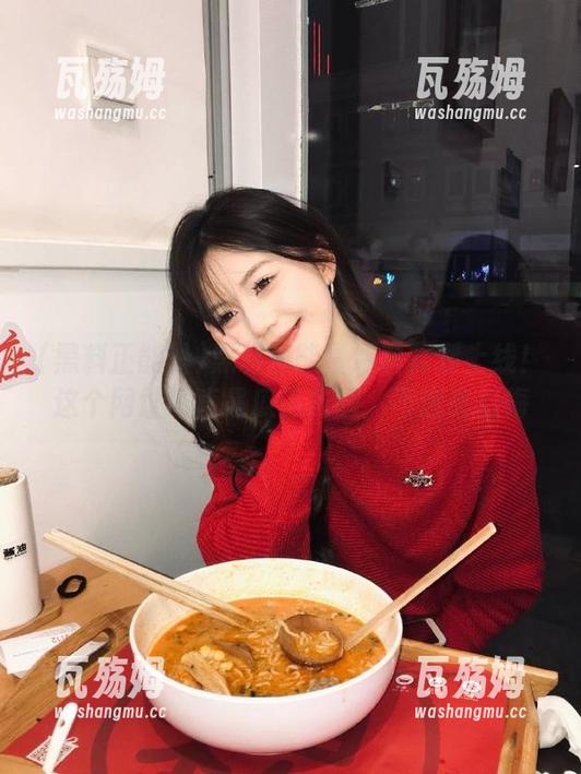 黑料正能量爆料炸裂上线！这个网址简直是瓜田乐园，不进来后悔