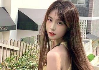 下载安装黑瓜吃料app，轻松吃瓜看料看个够