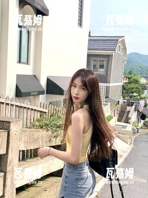 下载安装黑瓜吃料app，轻松吃瓜看料看个够